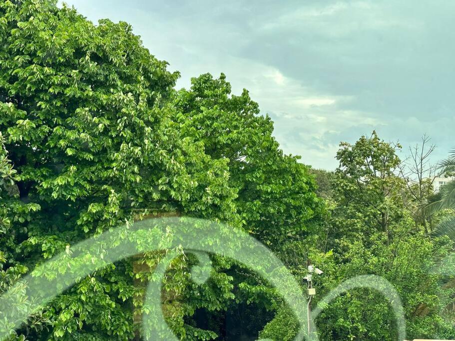 Apartamento Luxury Giardini D'oriente & Bari